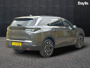 Used Peugeot 5008 2025 for sale - 76868586: Photo