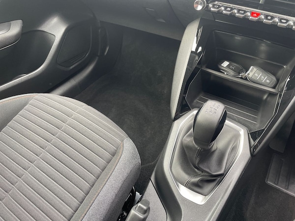 Used Peugeot 208 2022 for sale - 76130832: Photo 15