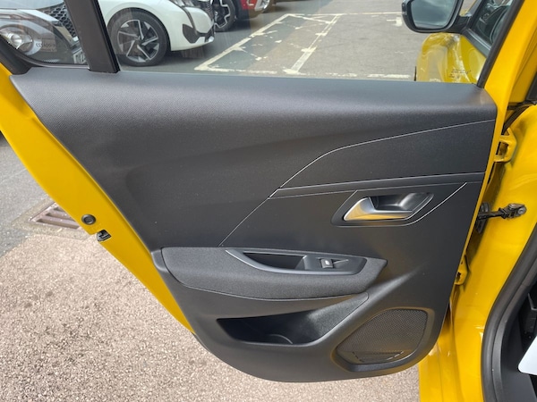 Used Peugeot 208 2022 for sale - 76130832: Photo 34