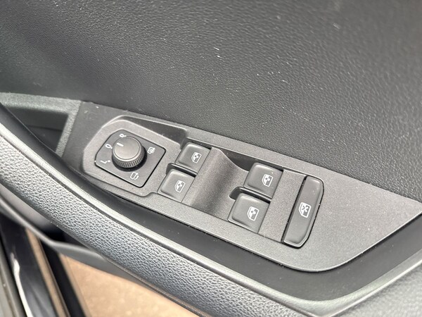 Used Skoda Karoq 2020 for sale - 73952527: Photo 17