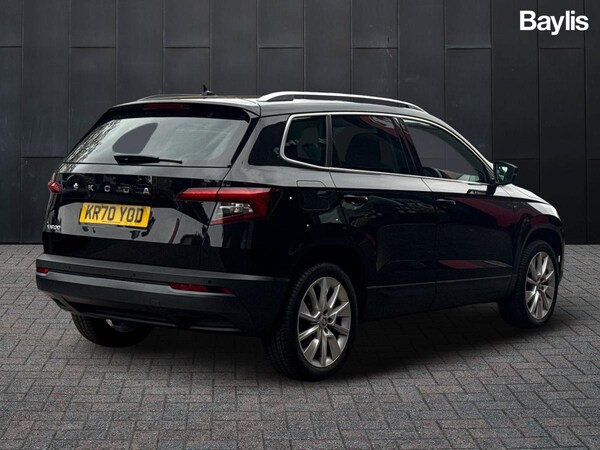 Used Skoda Karoq 2020 for sale - 73952527: Photo 2