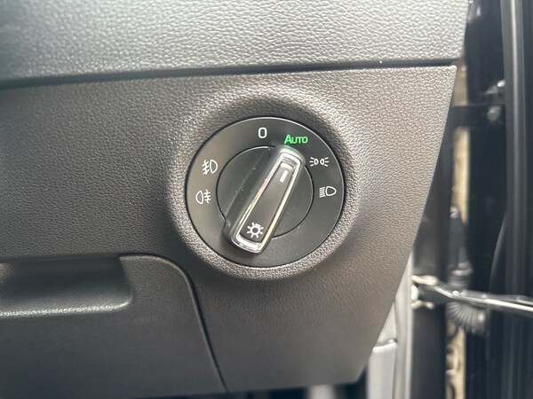 Used Skoda Karoq 2020 for sale - 73952527: Photo 35