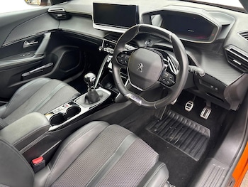 Used Peugeot 2008 2023 for sale - 77526163: Photo