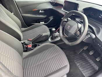 Used Peugeot 208 2023 for sale - 76438089: Photo