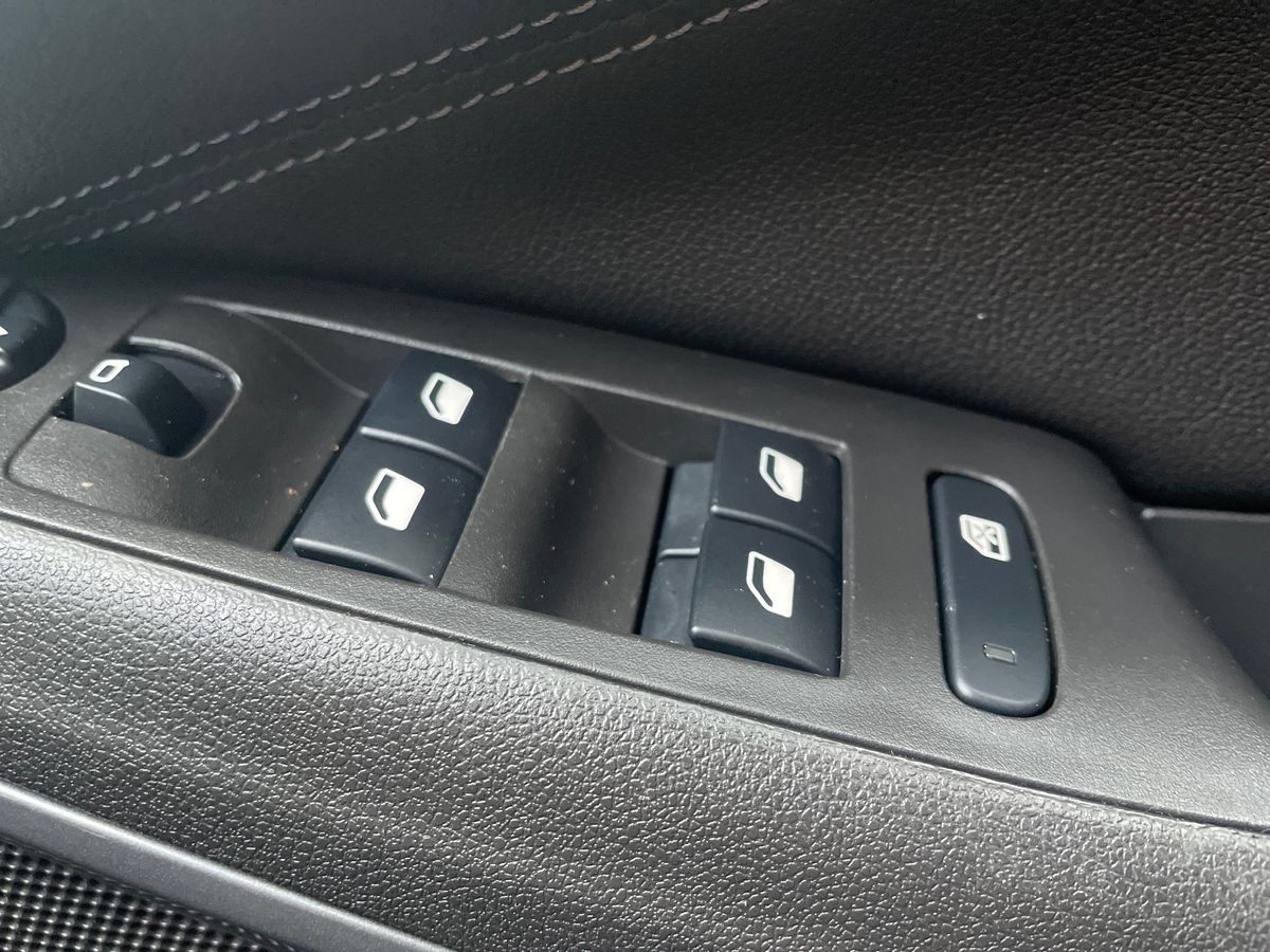 Used Vauxhall Crossland 2021 for sale - 76873538: Photo 17