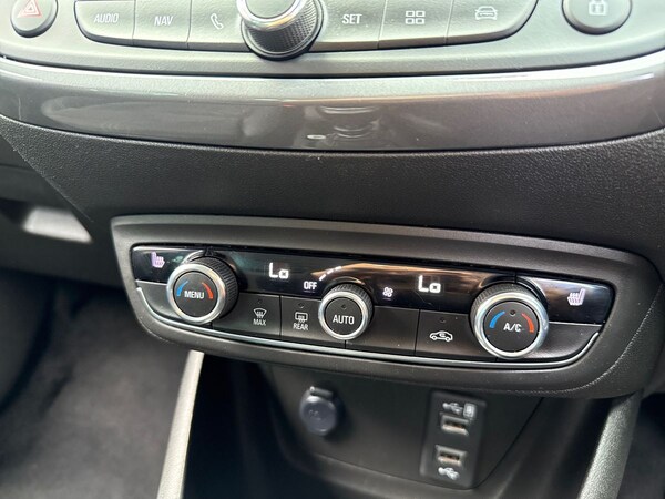 Used Vauxhall Crossland 2022 for sale - 75652957: Photo 16