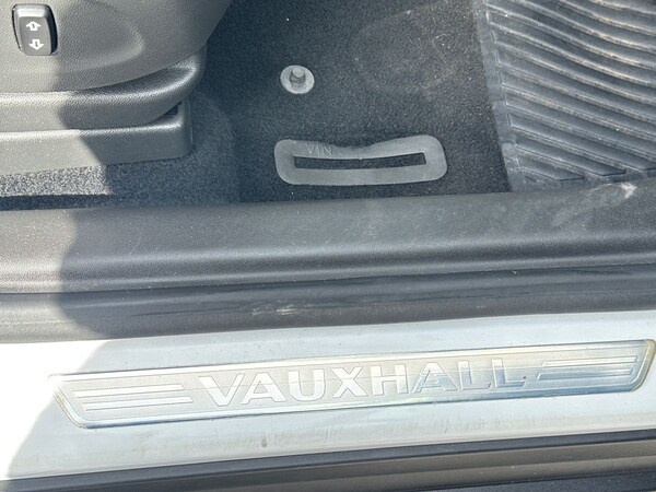 Used Vauxhall Crossland 2022 for sale - 75652957: Photo 32