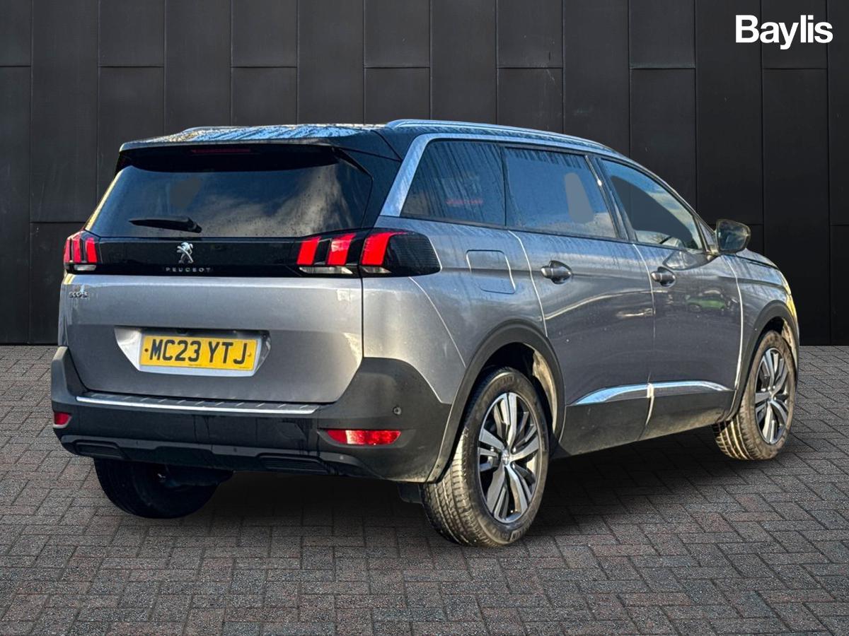 Used Peugeot 5008 2023 for sale - 76901504: Photo 2