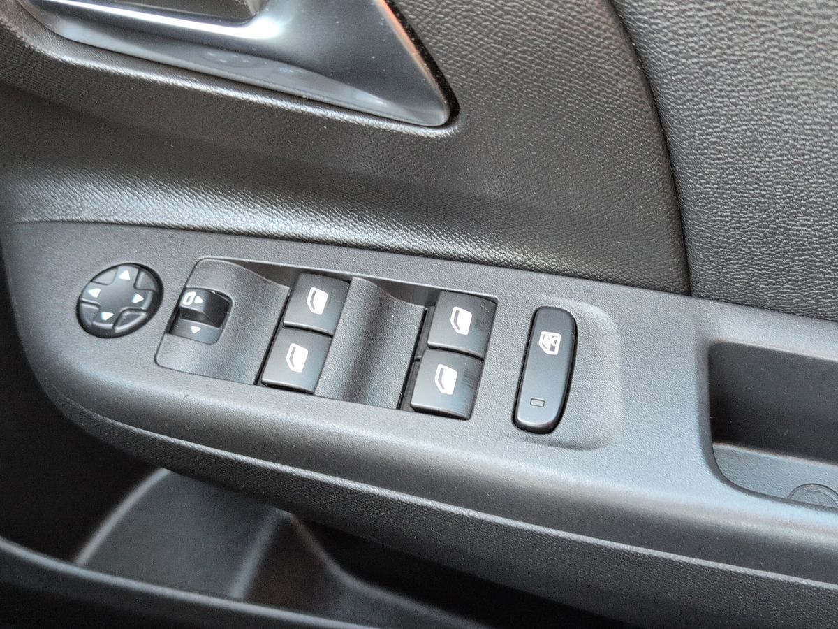 Used Vauxhall Corsa 2022 for sale - 76873879: Photo 17