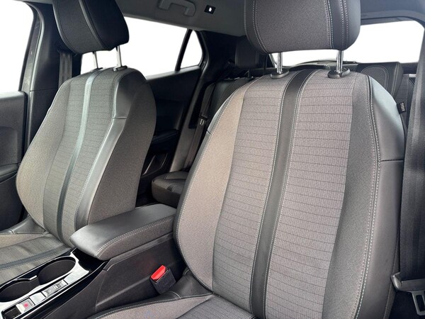 Used Peugeot 2008 2022 for sale - 76130637: Photo 14