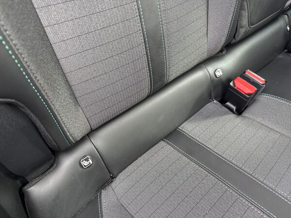 Used Peugeot 2008 2022 for sale - 76130637: Photo 26