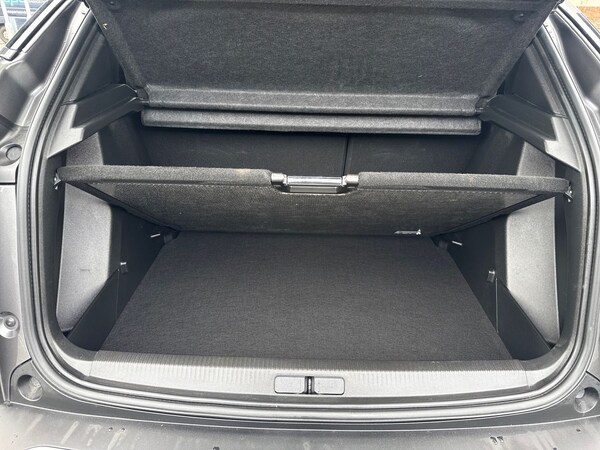 Used Peugeot 2008 2022 for sale - 76130637: Photo 30