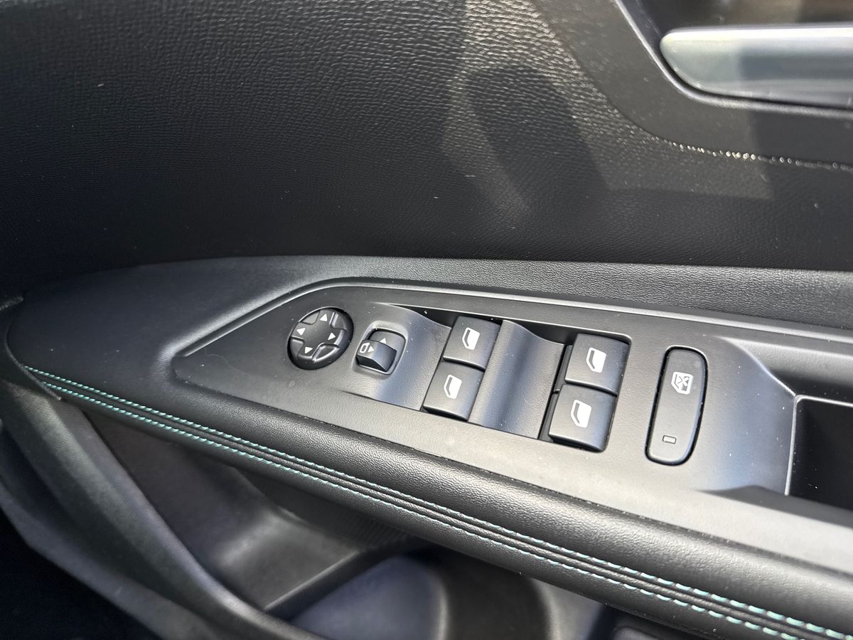 Used Peugeot 3008 2022 for sale - 76124734: Photo 17