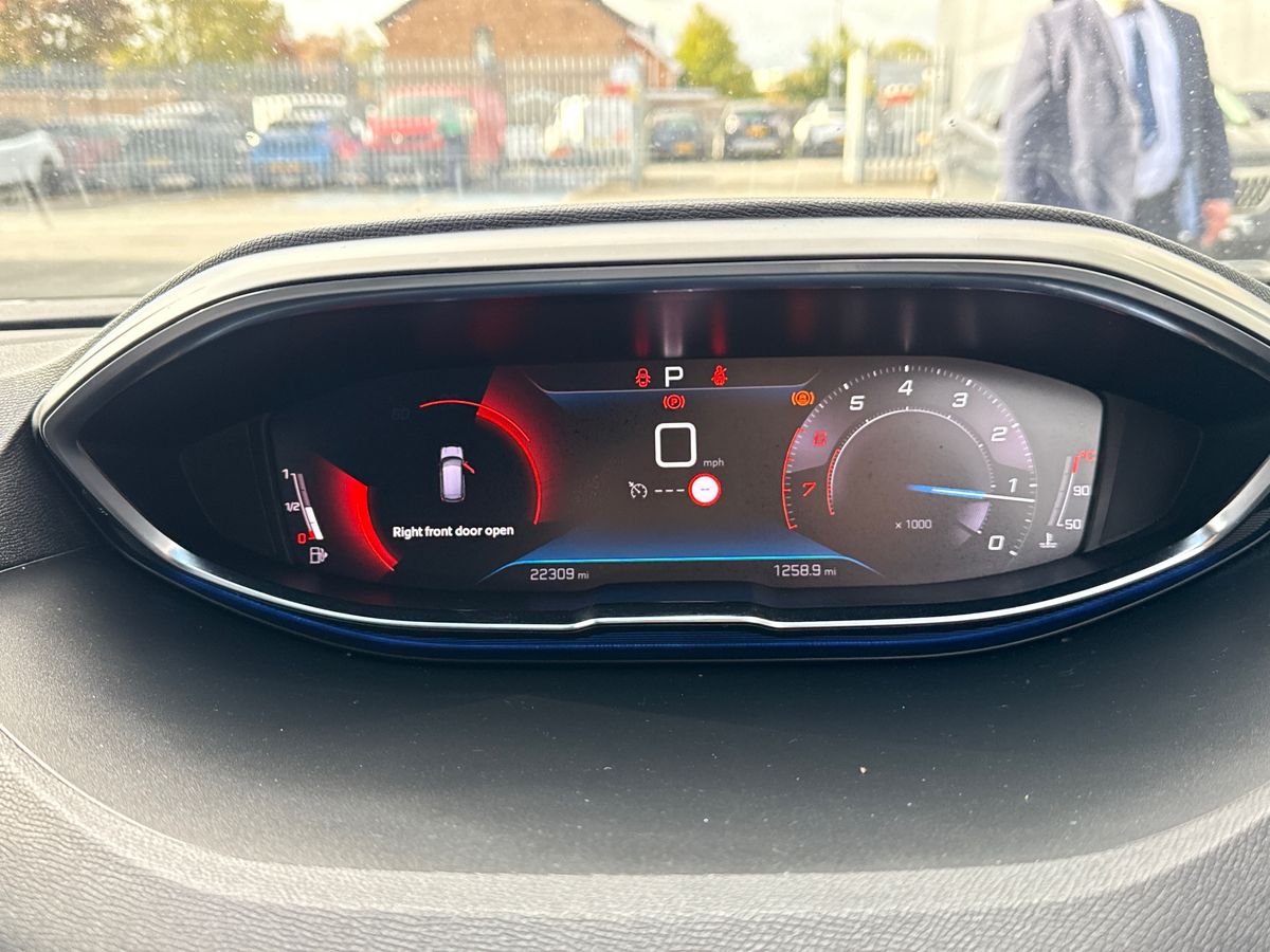 Used Peugeot 3008 2022 for sale - 76124734: Photo 21