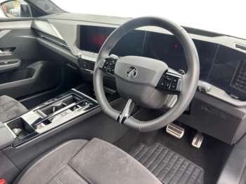 Used Vauxhall Astra 2024 for sale - 74746835: Photo