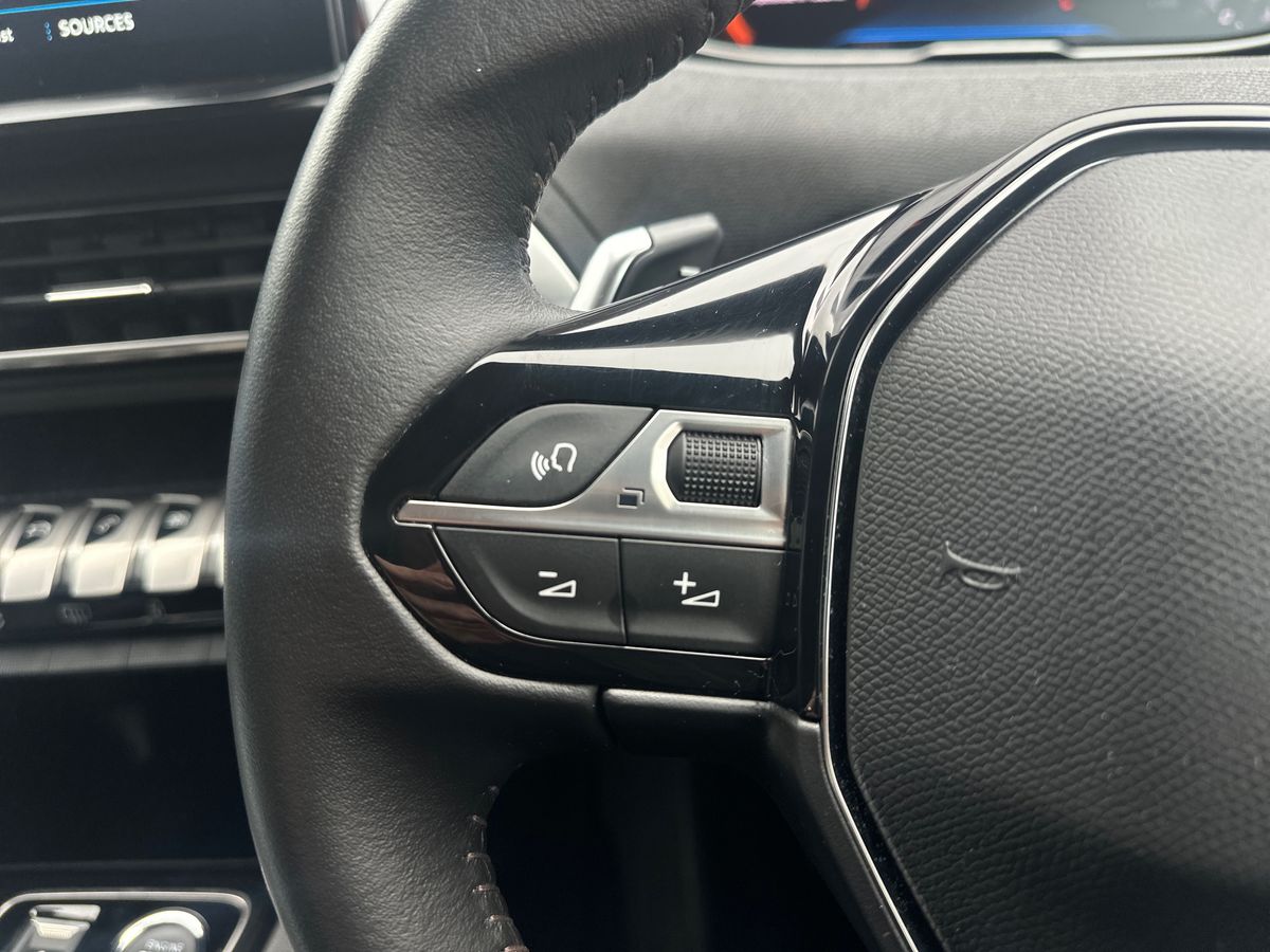 Used Peugeot 5008 2023 for sale - 76229327: Photo 22