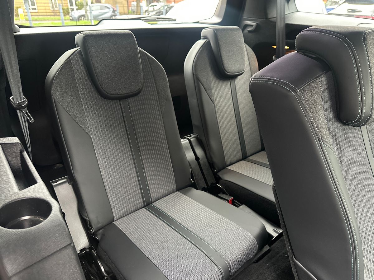 Used Peugeot 5008 2023 for sale - 76229327: Photo 28