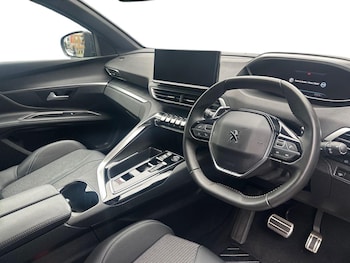 Used Peugeot 5008 2023 for sale - 76229327: Photo