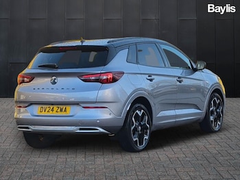Used Vauxhall Grandland 2024 for sale - 76872660: Photo