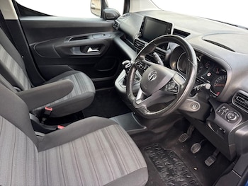 Used Vauxhall Combo Life 2022 for sale - 76874648: Photo