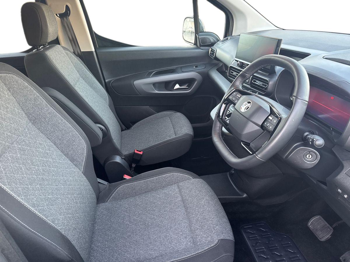 Used Vauxhall Combo Life 2024 for sale - 76901481: Photo 3