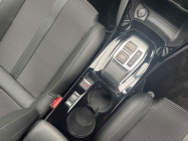 Used Peugeot 208 2024 for sale - 75554320: Photo 15