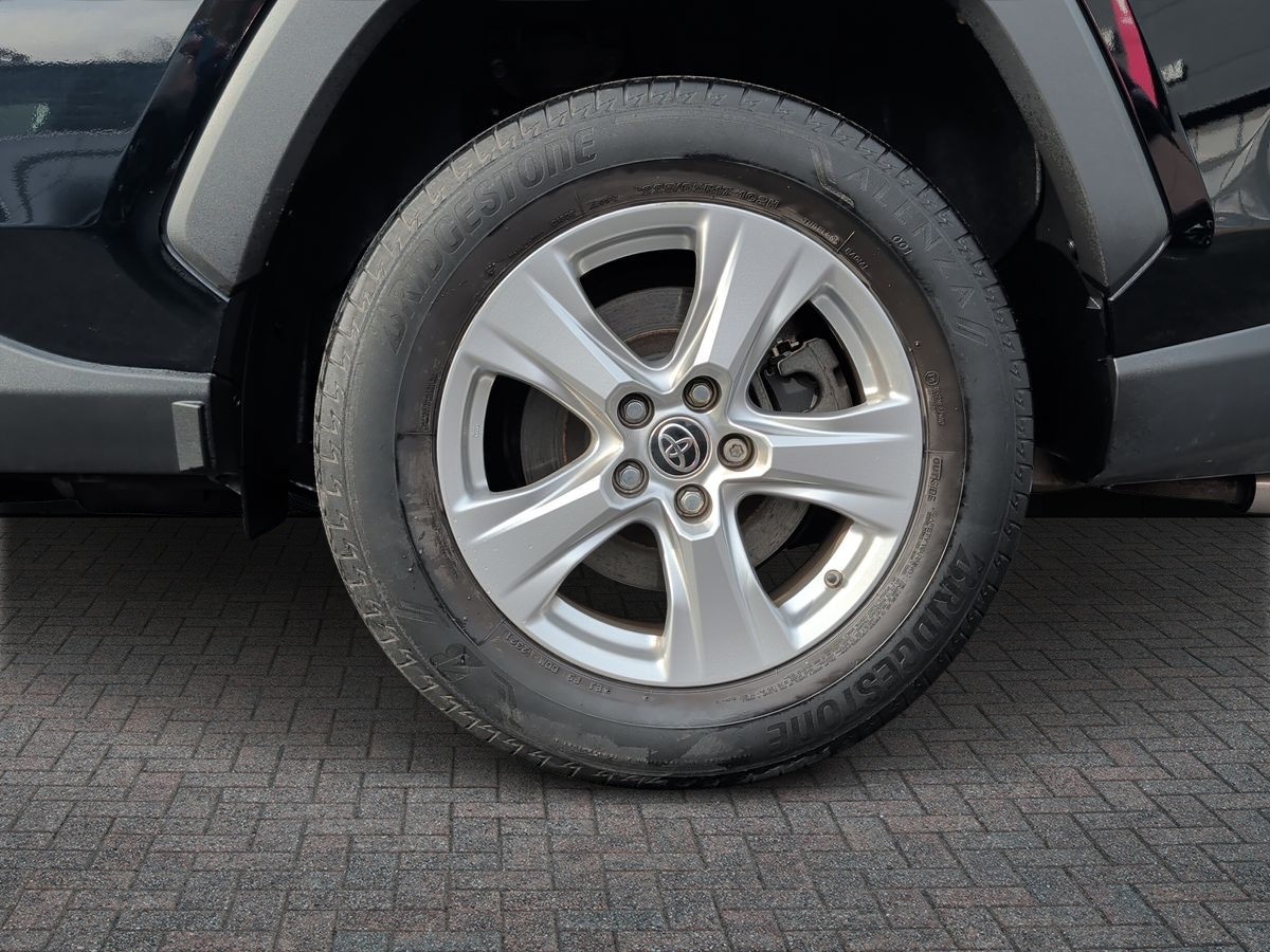 Used Toyota RAV4 2021 for sale - 77638196: Photo 11