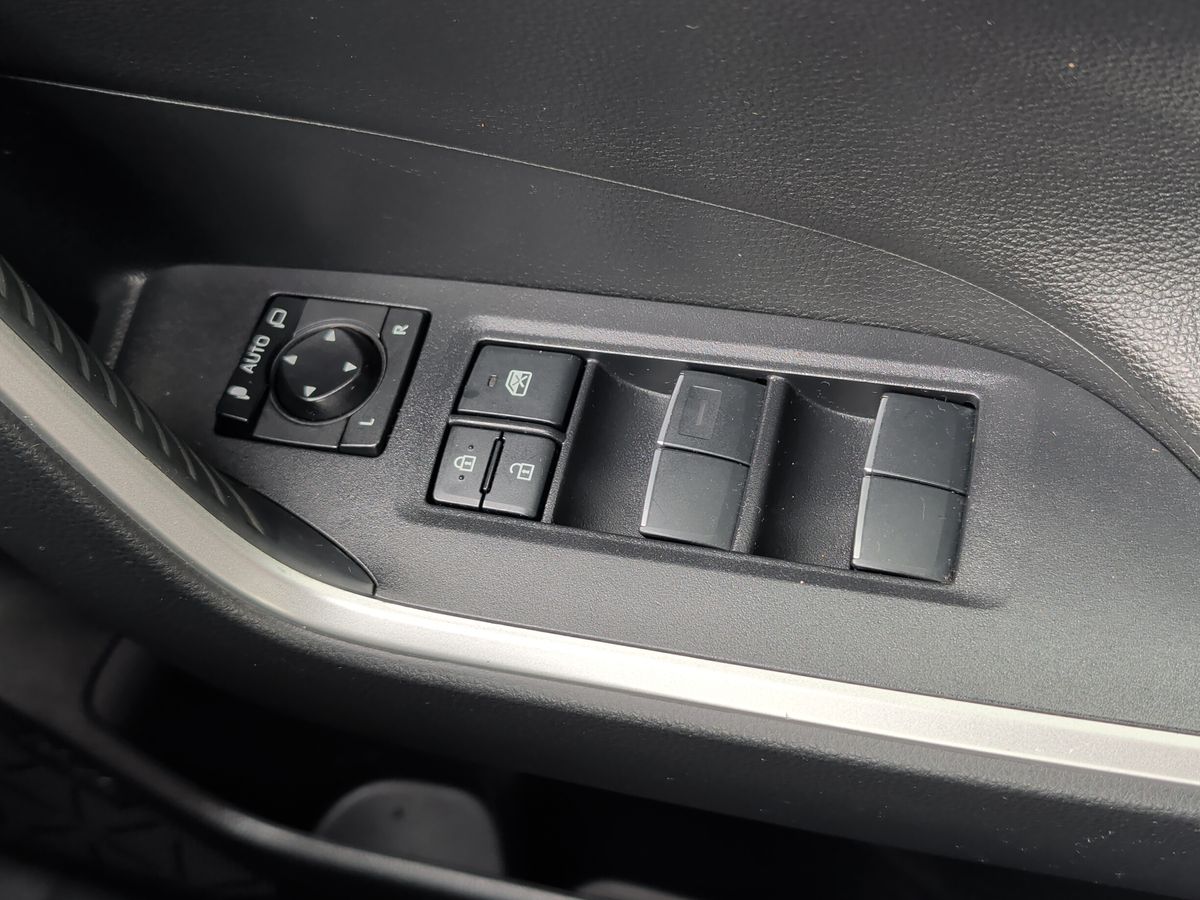 Used Toyota RAV4 2021 for sale - 77638196: Photo 17