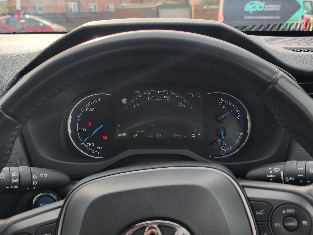 Used Toyota RAV4 2021 for sale - 77638196: Photo 21