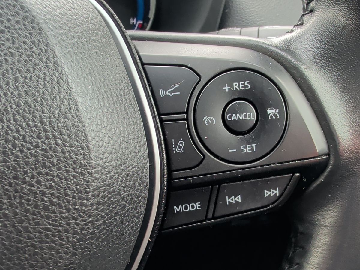 Used Toyota RAV4 2021 for sale - 77638196: Photo 23