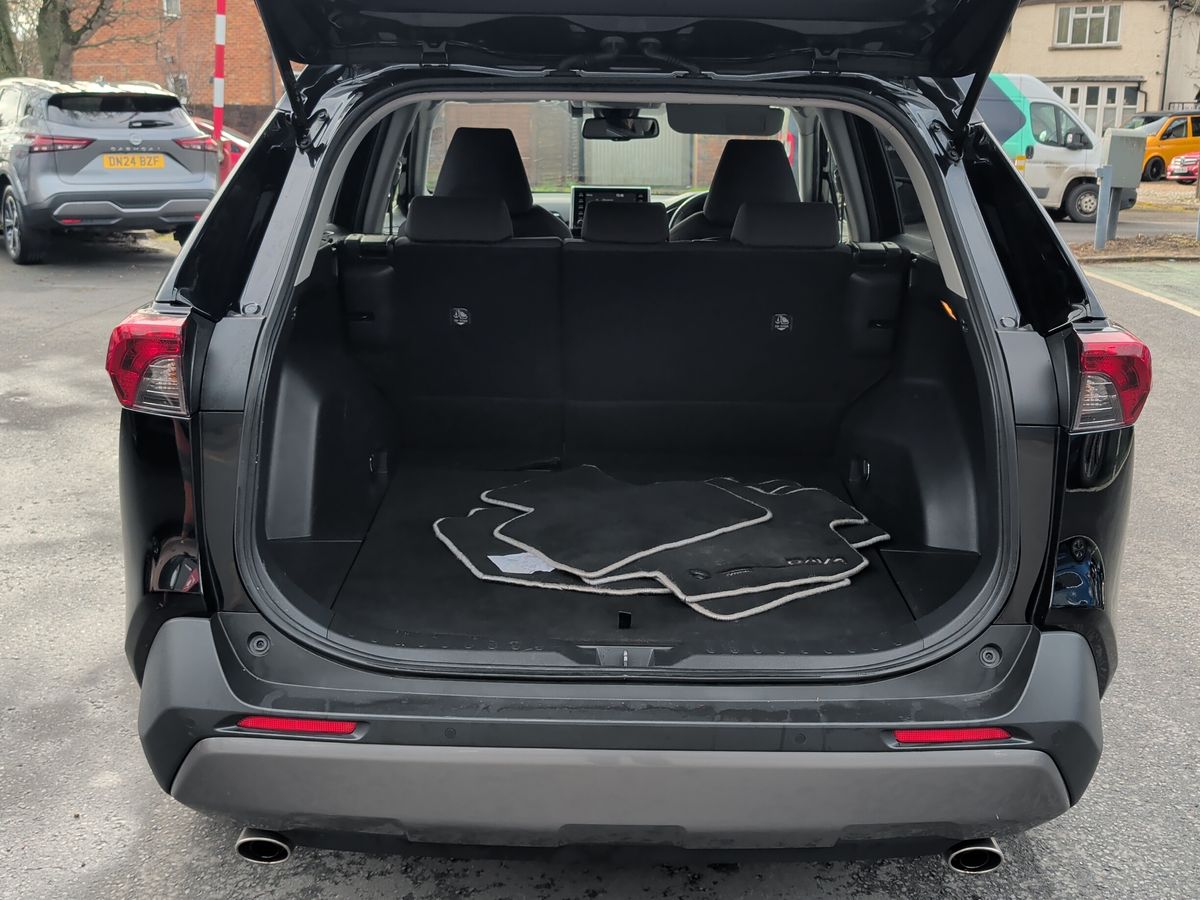 Used Toyota RAV4 2021 for sale - 77638196: Photo 25