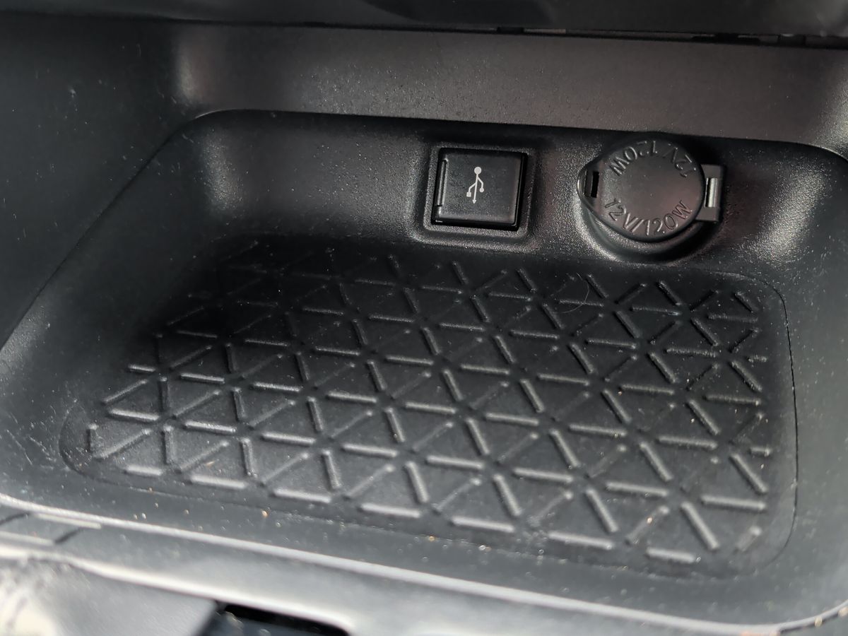 Used Toyota RAV4 2021 for sale - 77638196: Photo 27