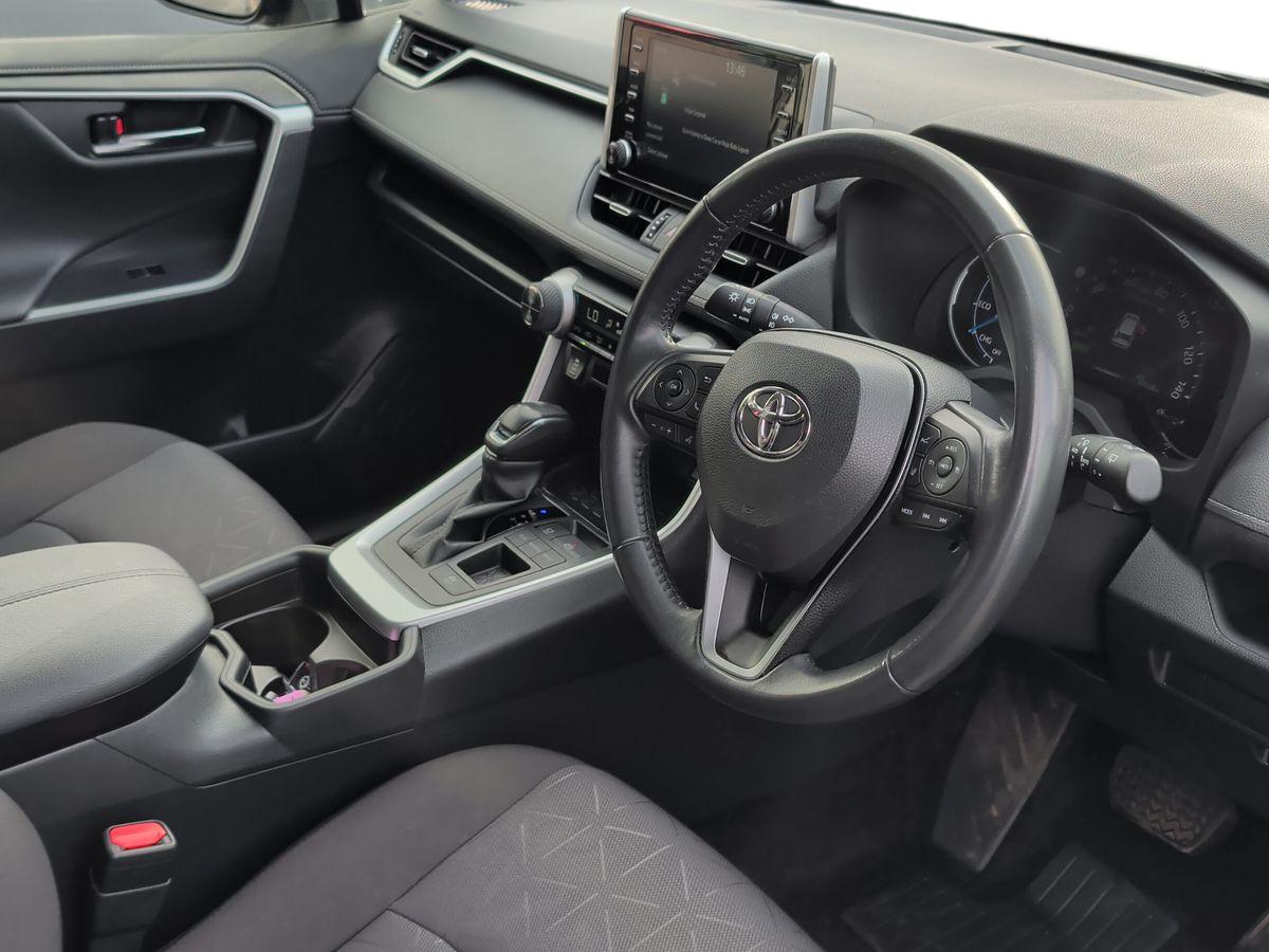 Used Toyota RAV4 2021 for sale - 77638196: Photo 3