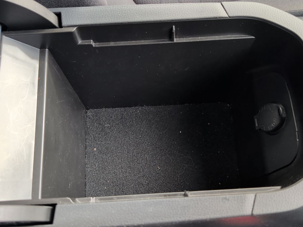 Used Toyota RAV4 2021 for sale - 77638196: Photo 30