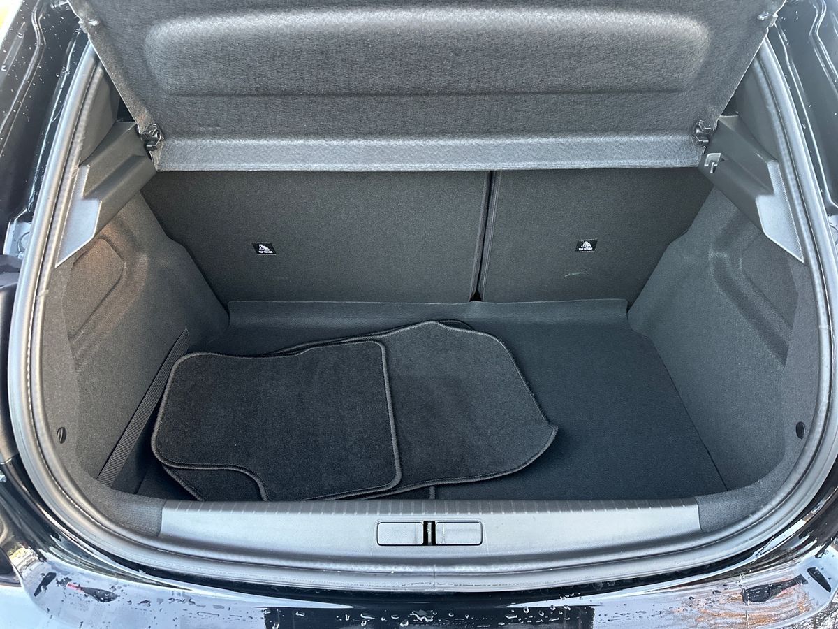 Used Peugeot 208 2022 for sale - 76901470: Photo 25