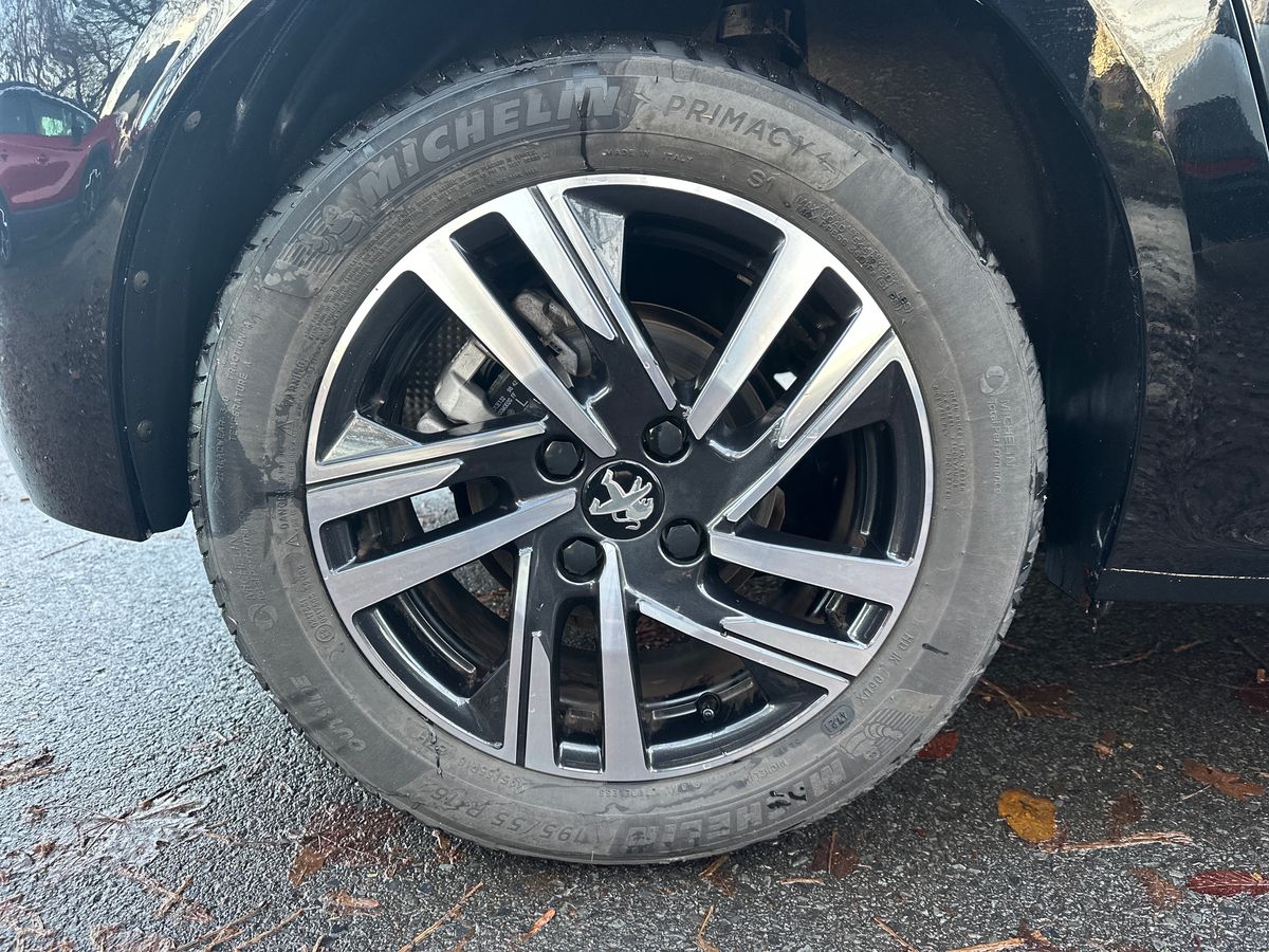 Used Peugeot 208 2022 for sale - 76901470: Photo 28