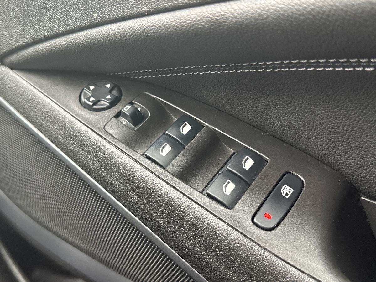 Used Vauxhall Crossland 2022 for sale - 77360605: Photo 17