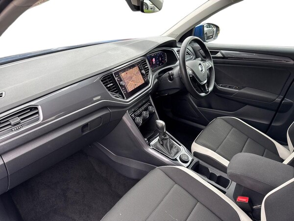 Used Volkswagen T-Roc 2021 for sale - 74030411: Photo 14