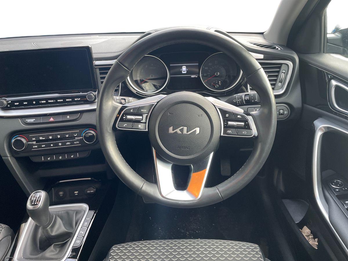 Used Kia XCeed 2023 for sale - 77047793: Photo 12