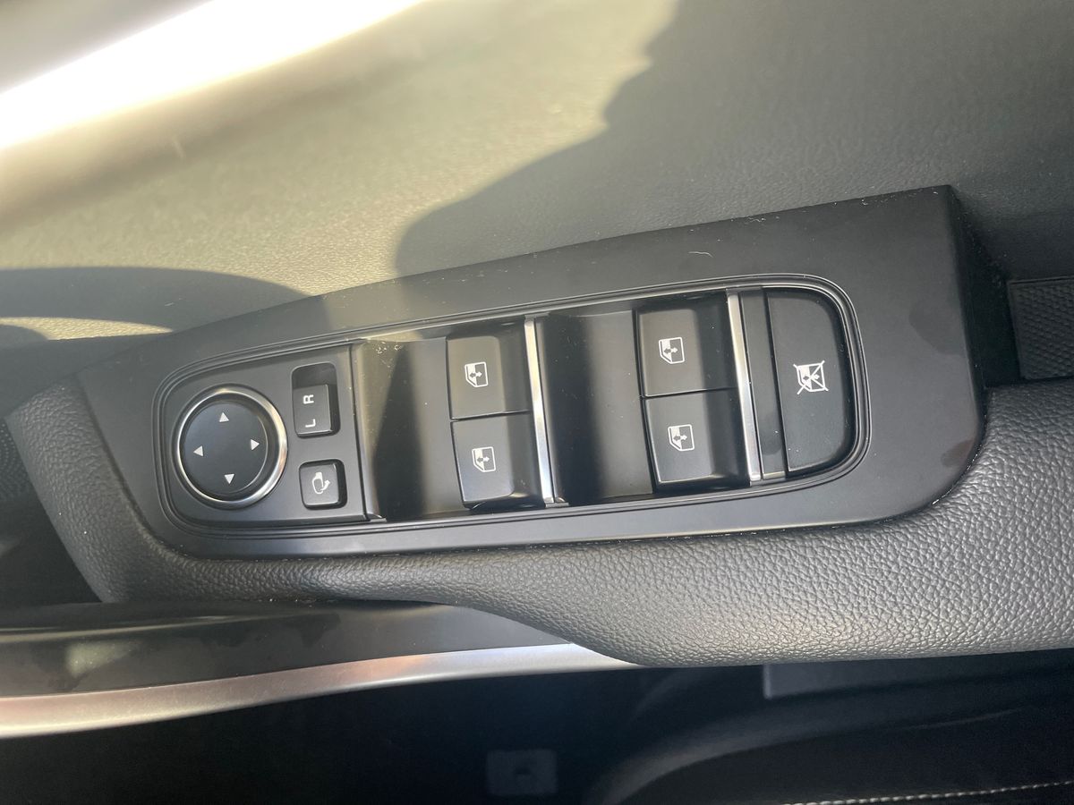 Used Kia XCeed 2023 for sale - 77047793: Photo 17