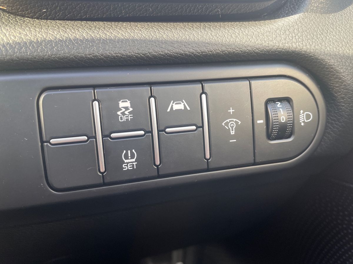 Used Kia XCeed 2023 for sale - 77047793: Photo 27