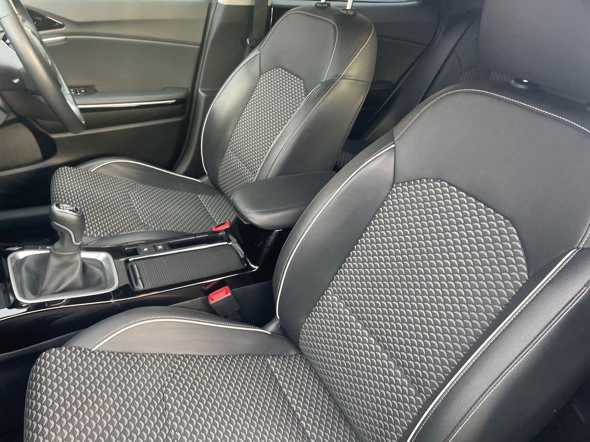 Used Kia XCeed 2023 for sale - 77047793: Photo 36