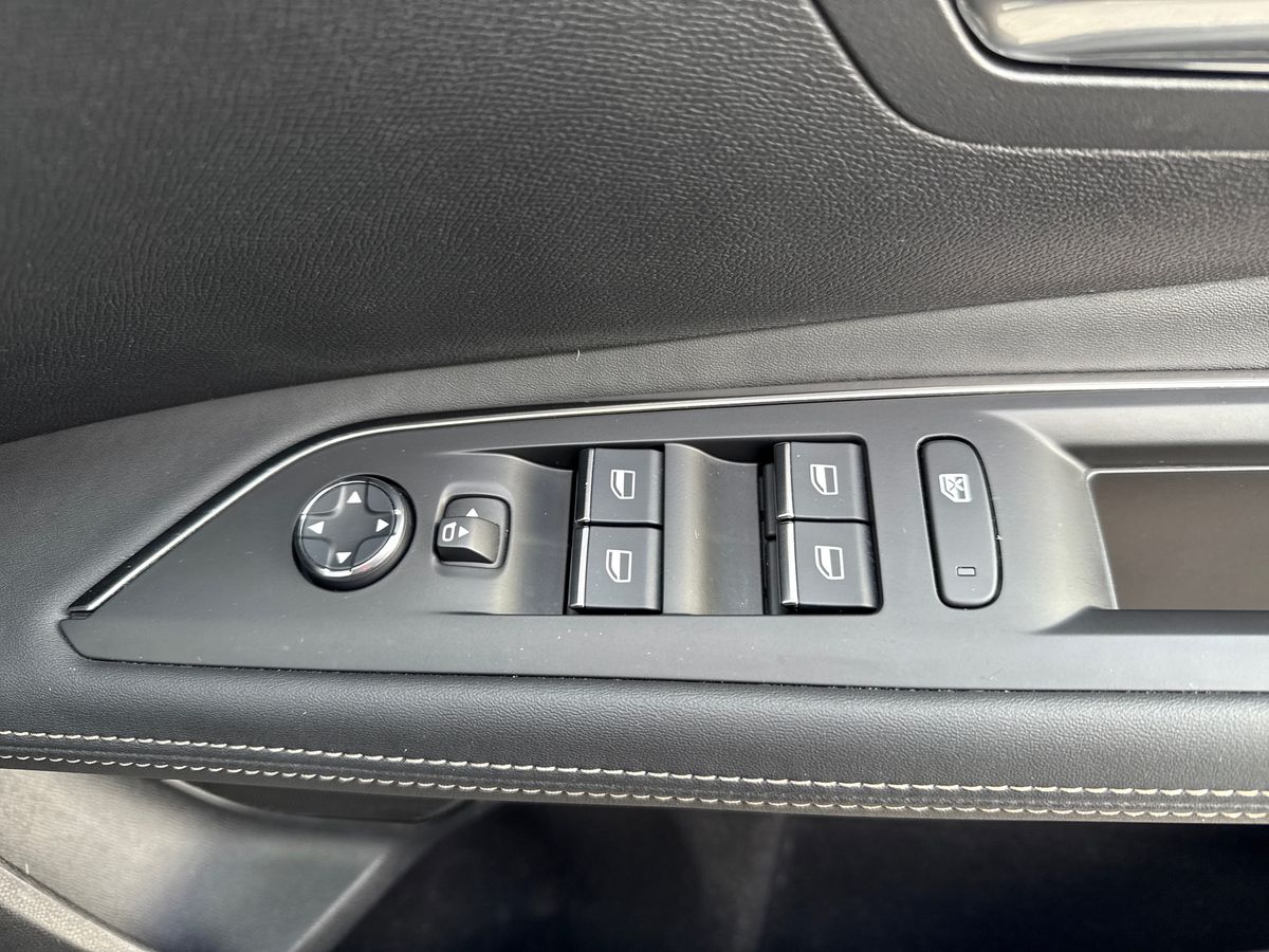 Used Peugeot 3008 2022 for sale - 76145932: Photo 17