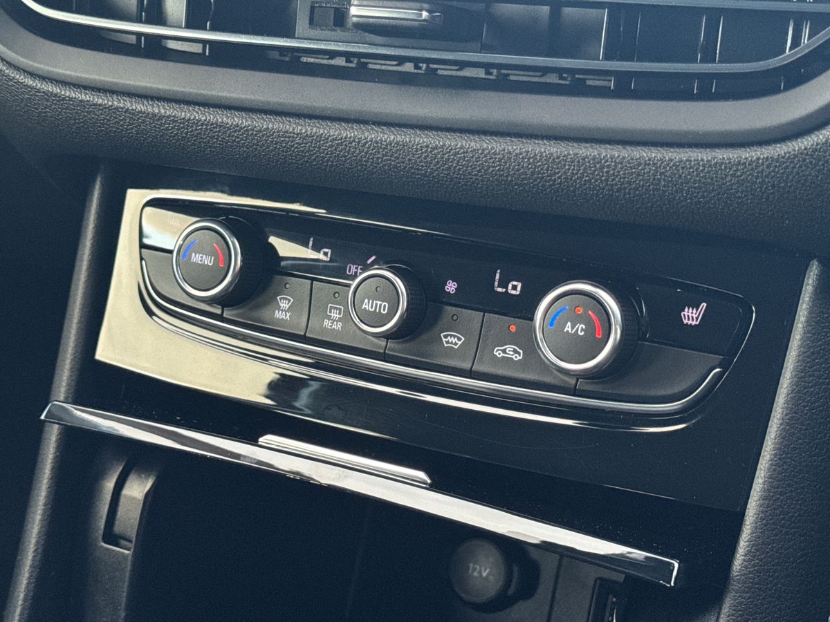 Used Vauxhall Grandland 2022 for sale - 76869869: Photo 16