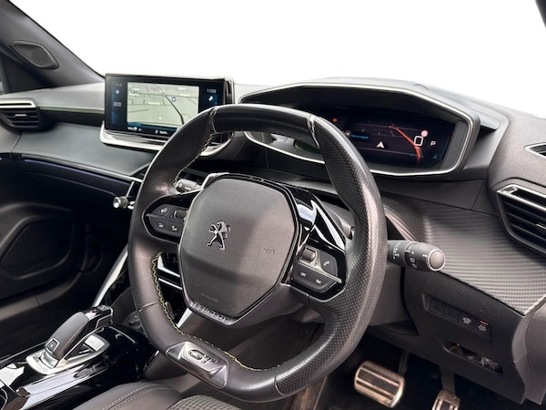 Used Peugeot 2008 2021 for sale - 76130810: Photo 3