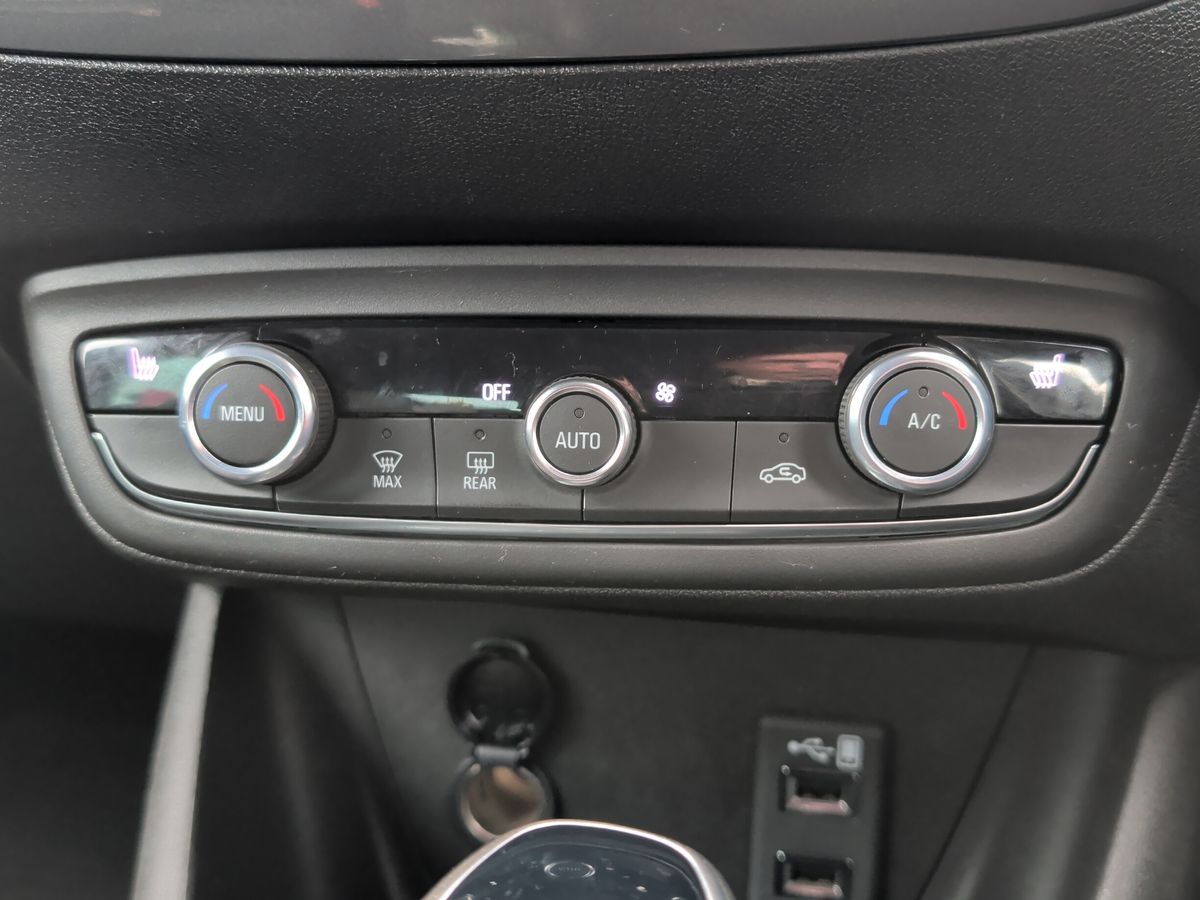 Used Vauxhall Crossland 2022 for sale - 76874661: Photo 16