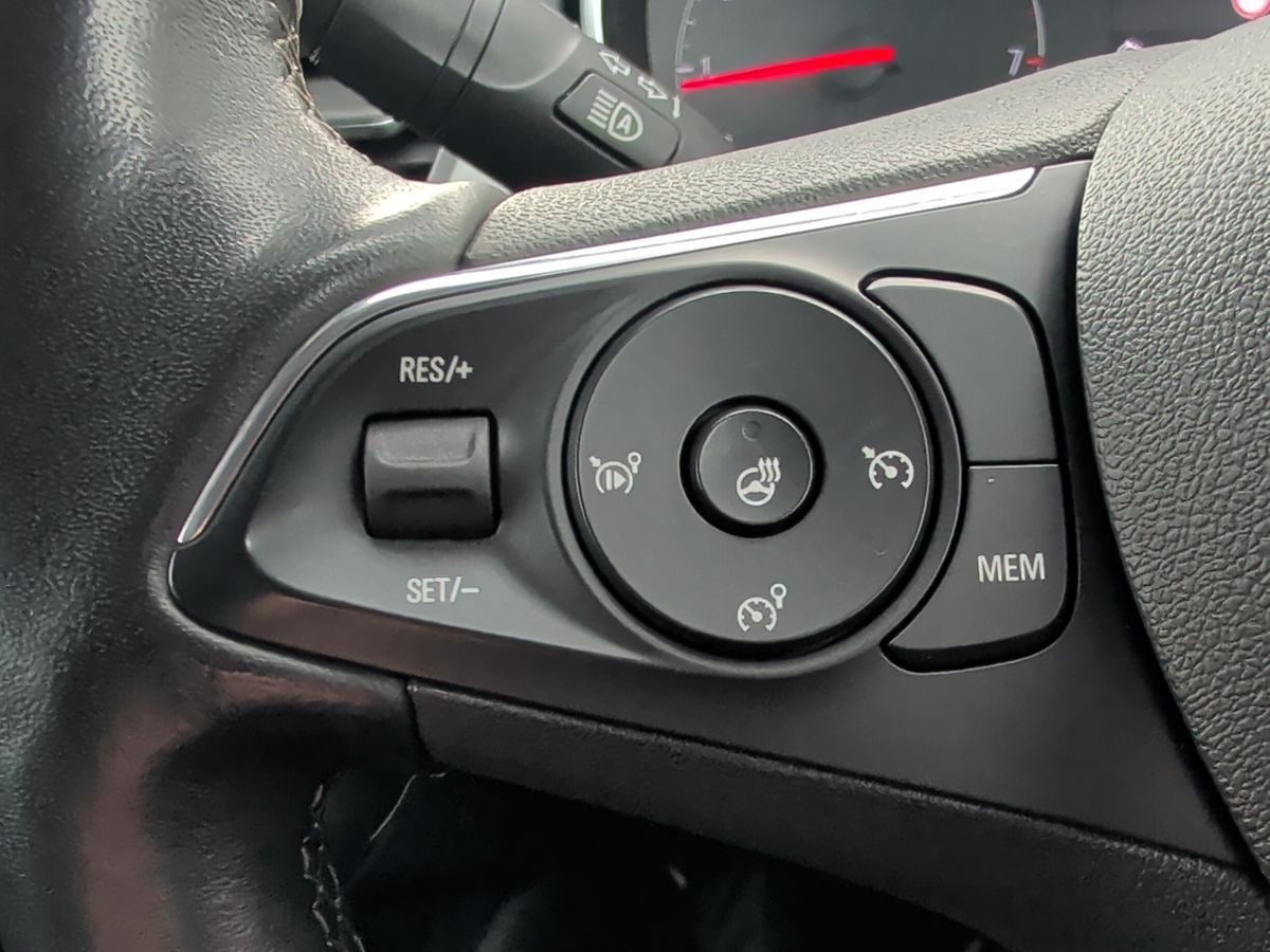 Used Vauxhall Crossland 2022 for sale - 76874661: Photo 22