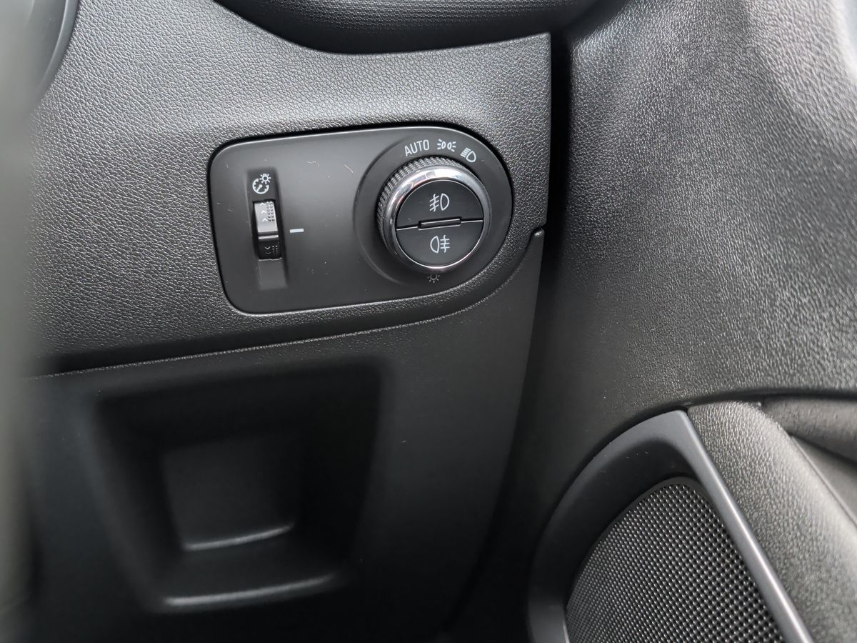 Used Vauxhall Crossland 2022 for sale - 76874661: Photo 27