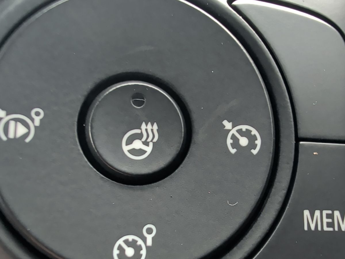 Used Vauxhall Crossland 2022 for sale - 76874661: Photo 35