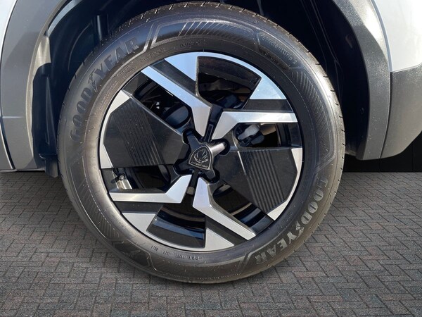 Used Peugeot 2008 2024 for sale - 74168979: Photo 11